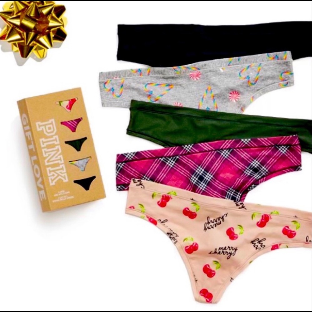 ♥️NWT ONE SIZE THONG 5 PAIR♥️